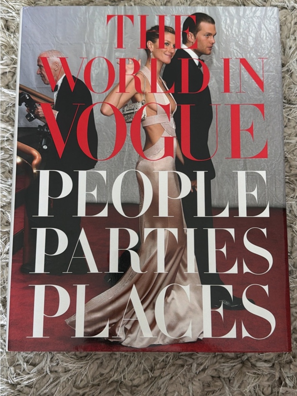 Vogue Coffee Table Book (Removable Cover)